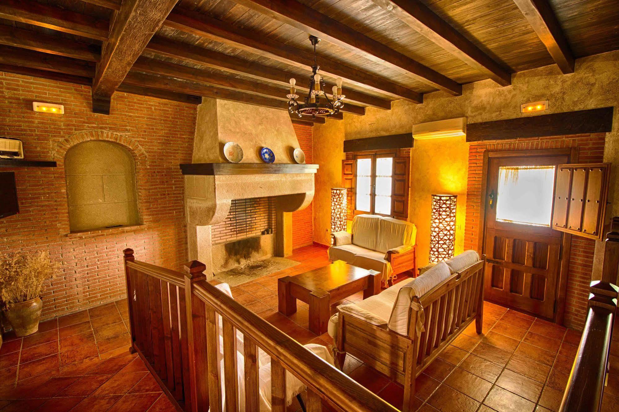 Casa Rural Tia Tomasa Malpartida De Plasencia Zewnętrze zdjęcie